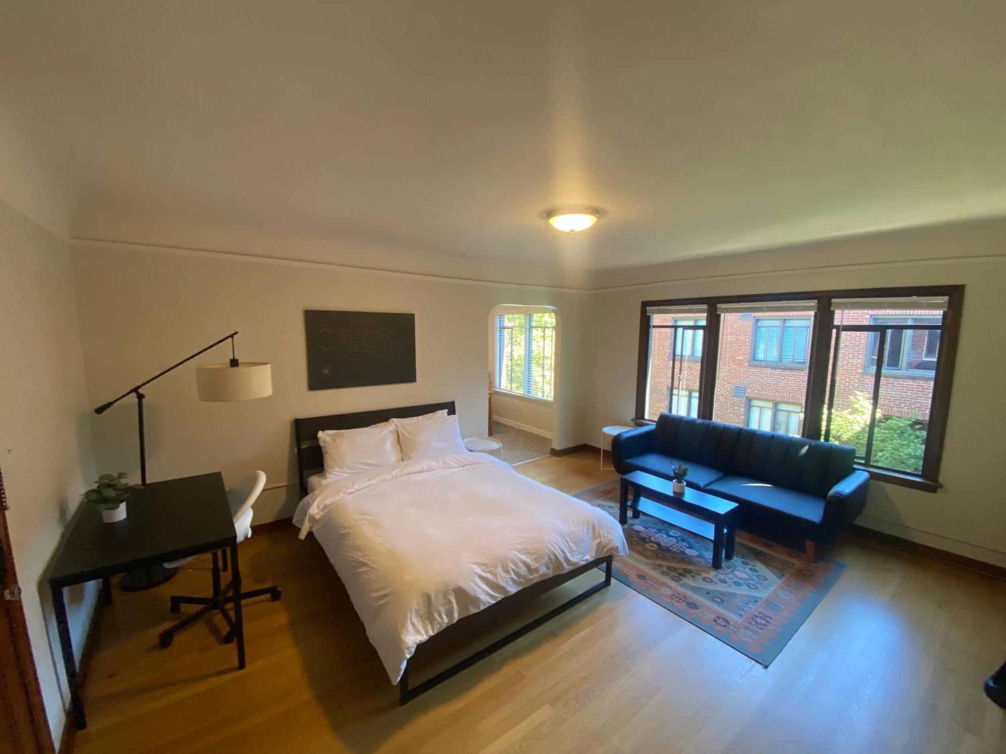 Furnished Apartments - Climate Pledge Arena Next Door Сиатъл Екстериор снимка