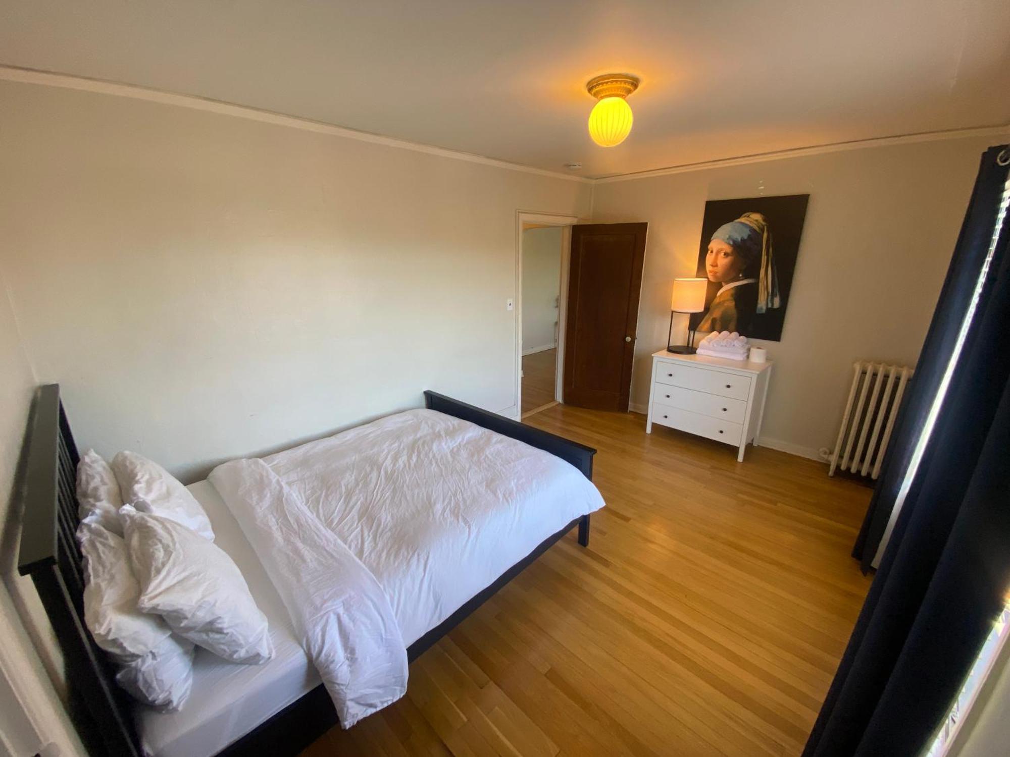 Furnished Apartments - Climate Pledge Arena Next Door Сиатъл Екстериор снимка