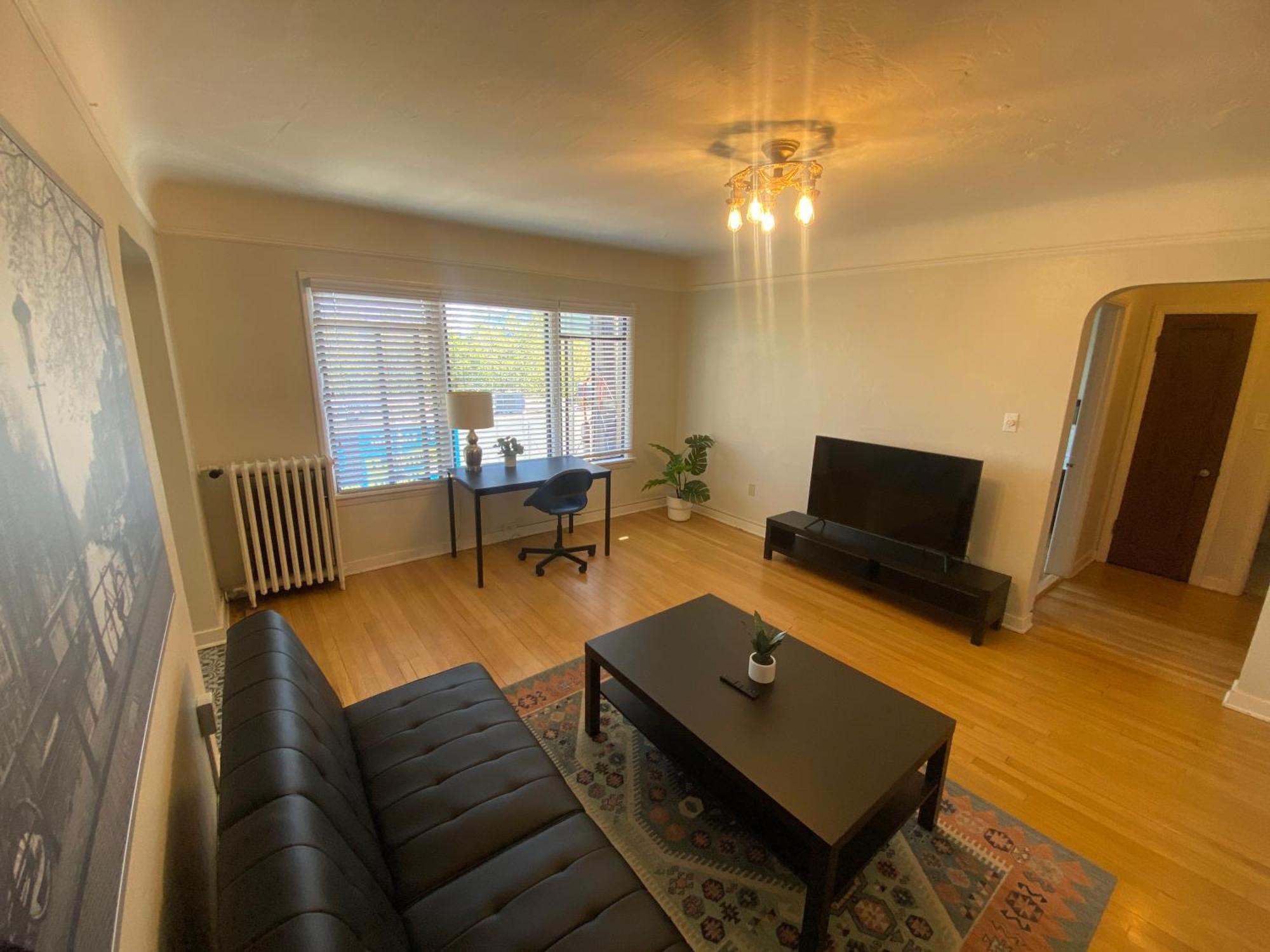 Furnished Apartments - Climate Pledge Arena Next Door Сиатъл Екстериор снимка